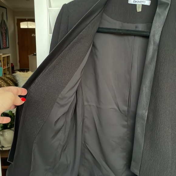 DKNYC Black Tuxedo Open Front Blazer - Picture 3 of 7